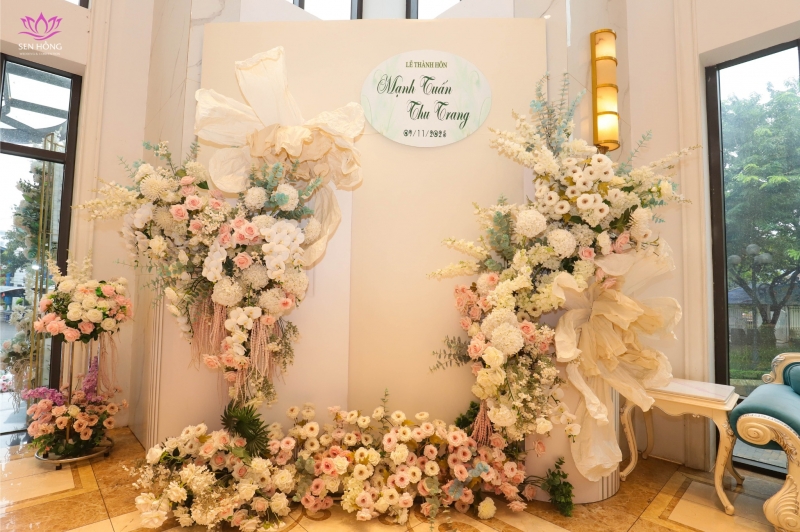 PHÒNG TIỆC SEN HỒNG - NƠI HẠNH PHÚC BẮT ĐẦU
